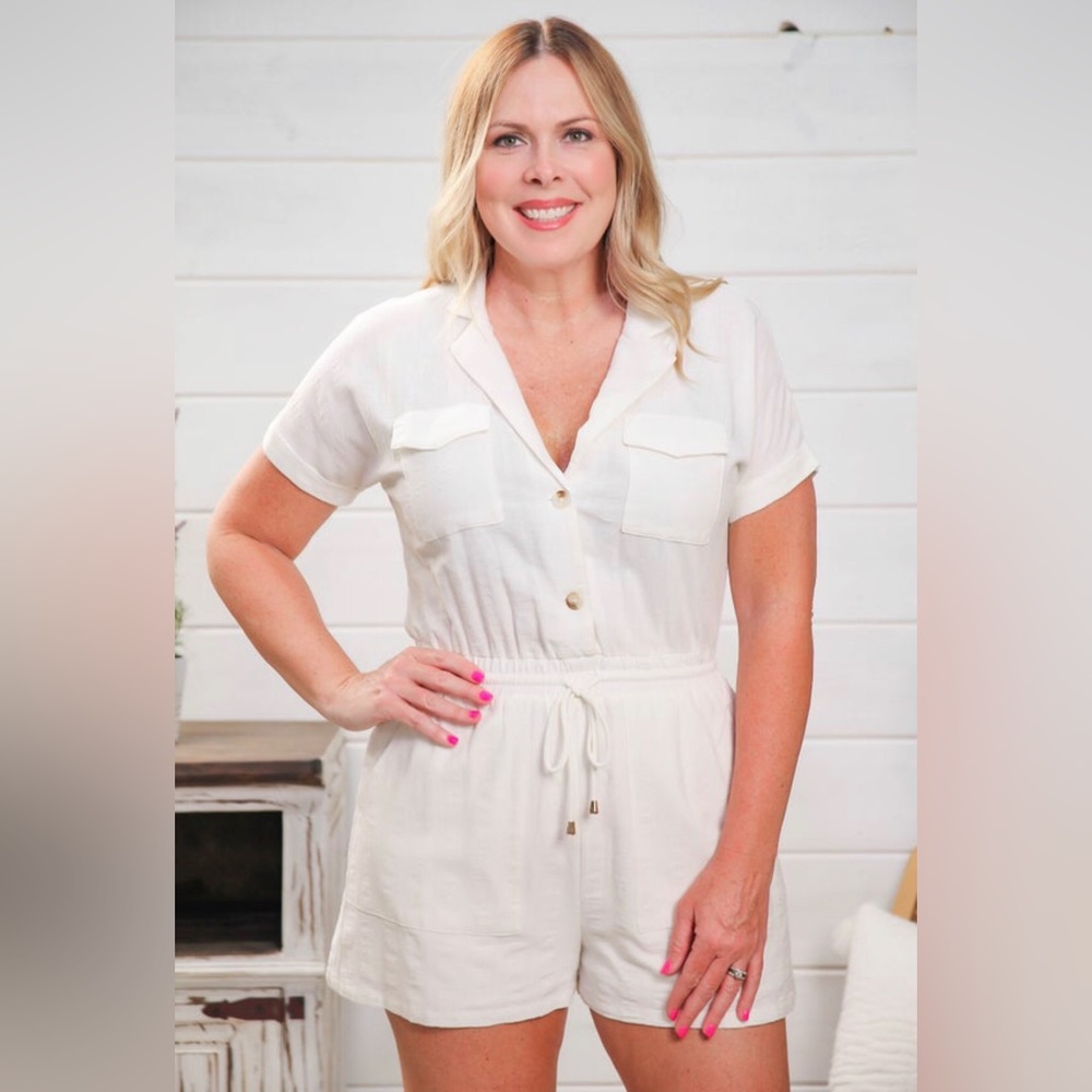 Romper Womens Medium White Short Sleeve Elastic Waist Pockets Gauze Cotton